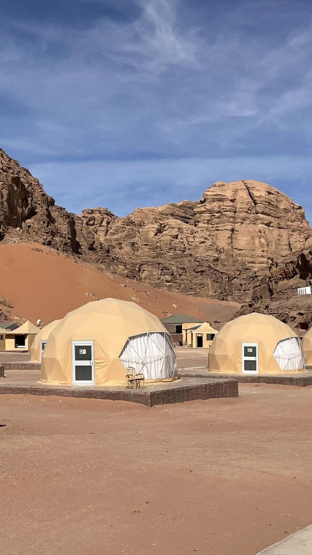 Abdullah Luxury Camp Leilighet Wadi Rum Eksteriør bilde